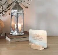 Minikarten-Box „Viel Zuversicht" - 30 Bibelverse Trost und Zuversicht
mit Edlem Holzaufsteller