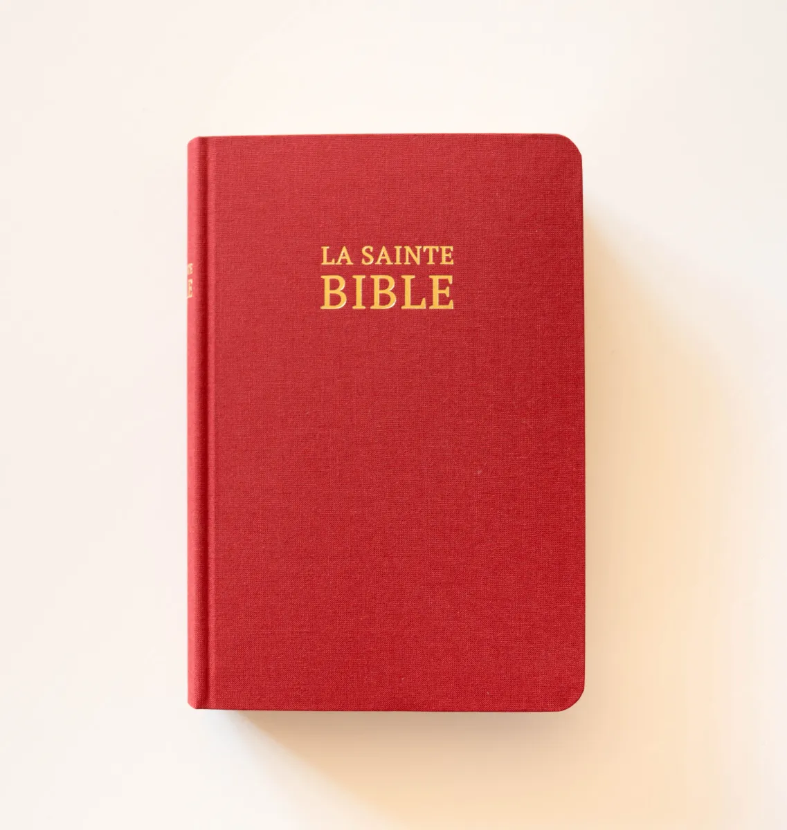 Bible Darby édition de Rolle, format moyen, textile bordeaux, semi-rigide, tranche or