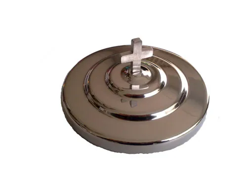 Couvercle pour le pain en aluminium brillant